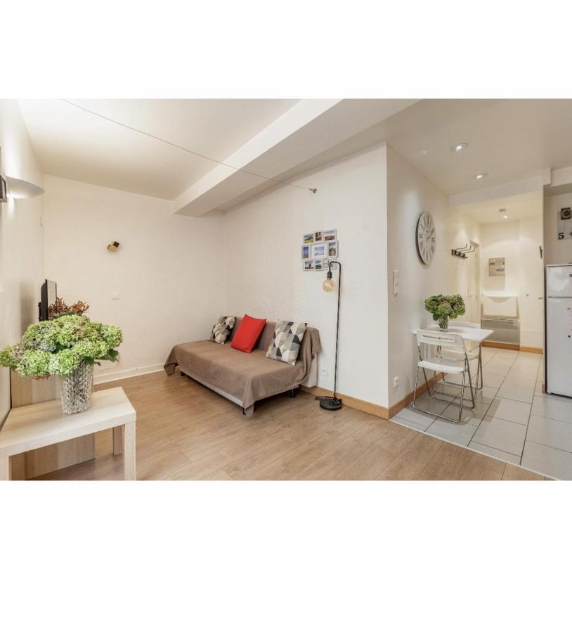Location F1 Neuf Centre Historique Apartment Riom