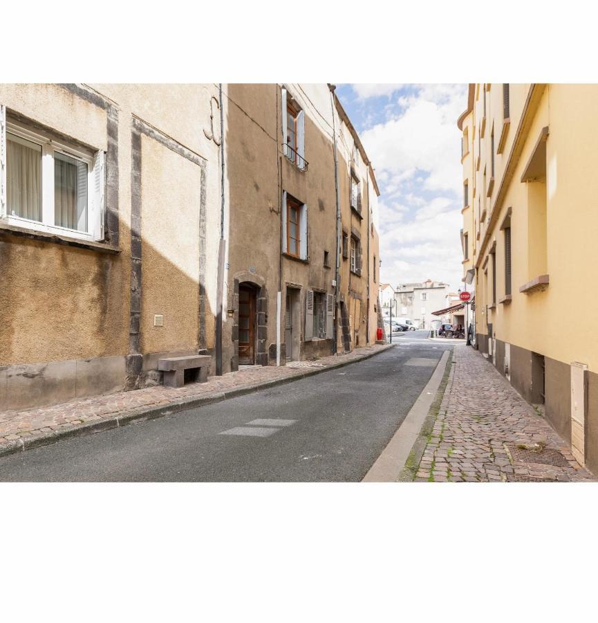 Apartment Location F1 Neuf Centre Historique
